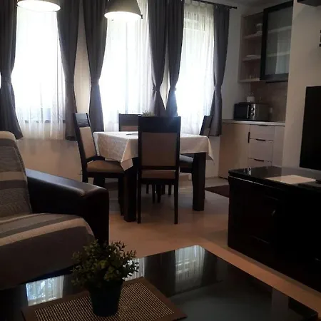 Kamena 6 *