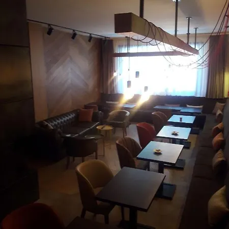 Kamena 6 * Kopaonik