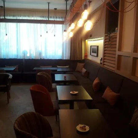 Apartment Kamena 6 *
